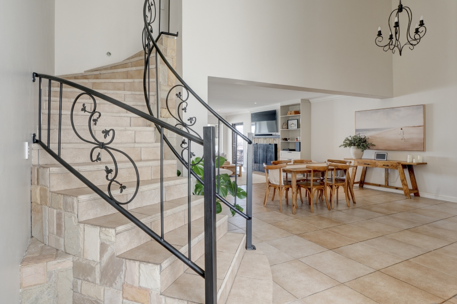 4 Bedroom Property for Sale in Myburgh Park Western Cape